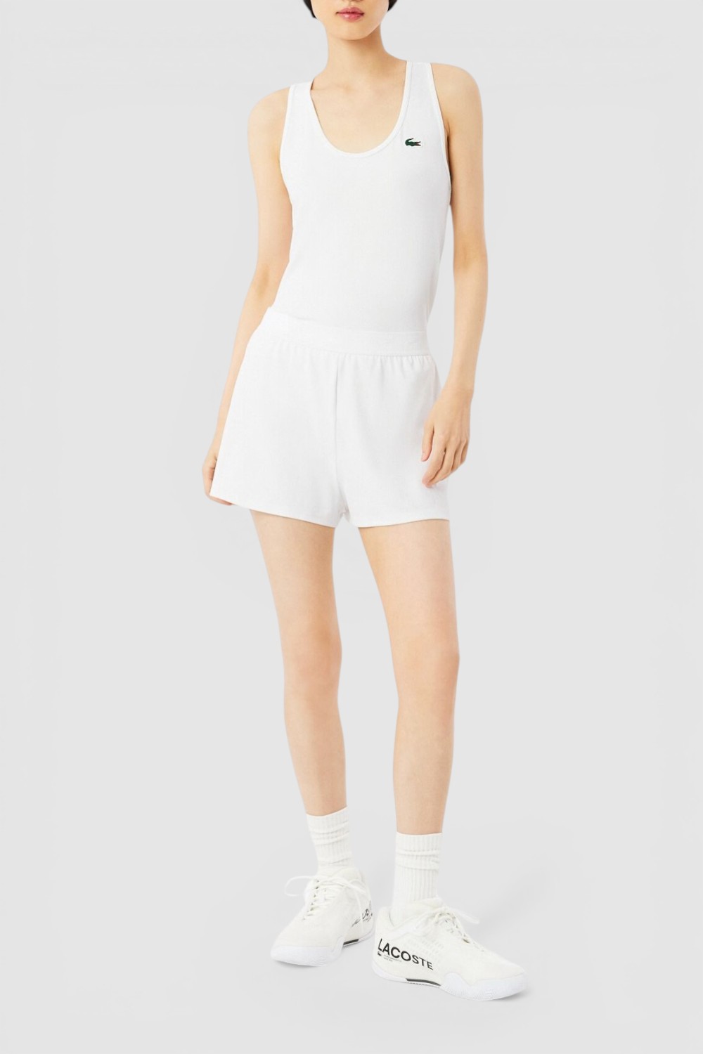 תמונת כל הלוק של גופיית אימון